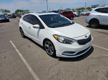  Salvage Kia Forte