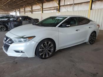  Salvage Nissan Maxima