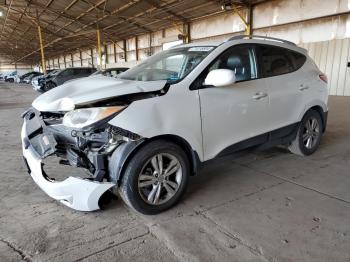  Salvage Hyundai TUCSON