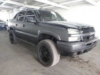  Salvage Chevrolet Avalanche