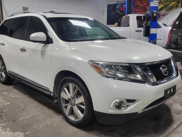  Salvage Nissan Pathfinder