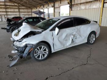  Salvage Chrysler 200