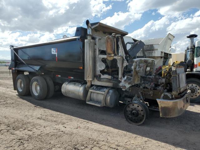  Salvage Peterbilt 335