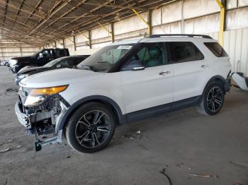  Salvage Ford Explorer