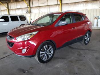  Salvage Hyundai TUCSON