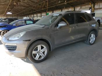  Salvage Porsche Cayenne