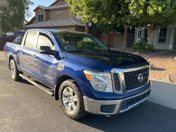  Salvage Nissan Titan