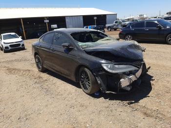  Salvage Chrysler 200