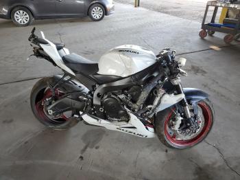  Salvage Suzuki Gsxr600