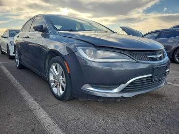  Salvage Chrysler 200