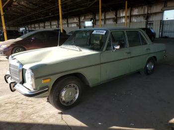  Salvage Mercedes-Benz 220