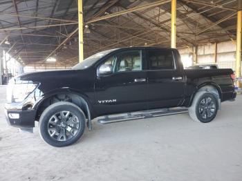  Salvage Nissan Titan