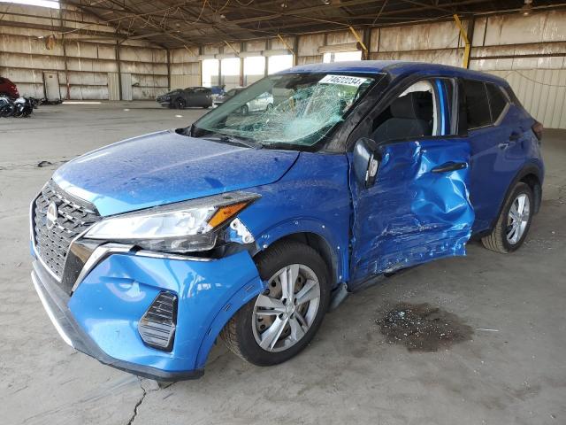  Salvage Nissan Kicks