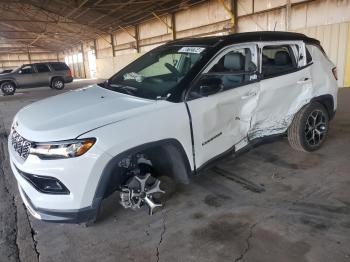  Salvage Jeep Compass