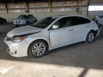  Salvage Toyota Avalon