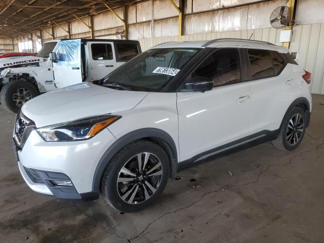  Salvage Nissan Kicks