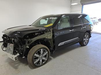  Salvage Toyota Sequoia