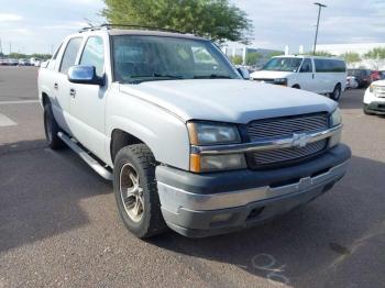  Salvage Chevrolet Avalanche