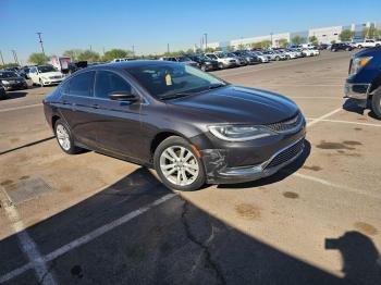  Salvage Chrysler 200