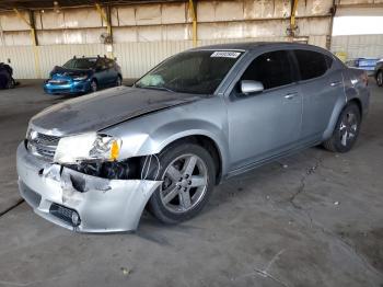  Salvage Dodge Avenger