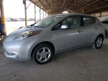  Salvage Nissan LEAF