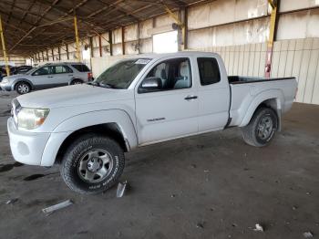  Salvage Toyota Tacoma