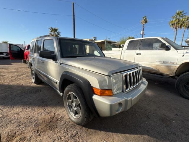  Salvage Jeep Commander