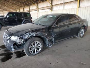  Salvage Chrysler 300