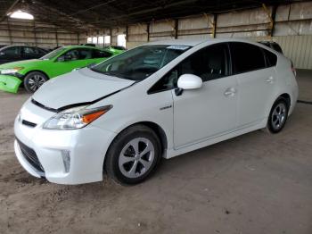  Salvage Toyota Prius