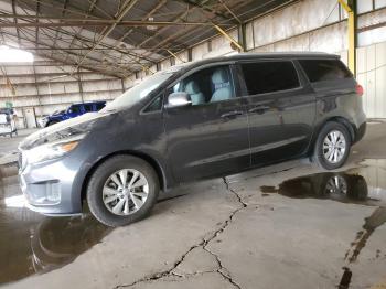  Salvage Kia Sedona