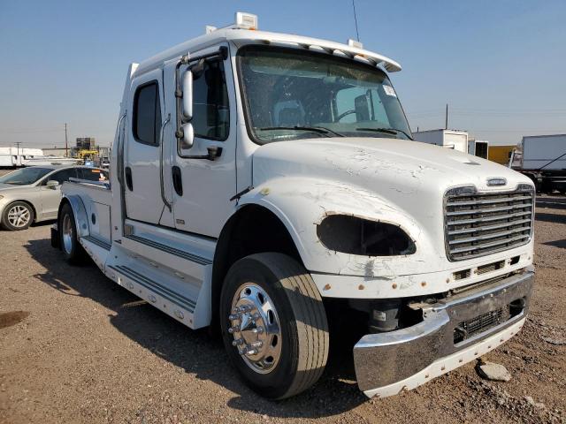  Salvage Freightliner Sport Chas