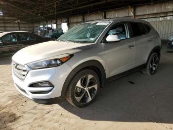  Salvage Hyundai TUCSON