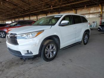  Salvage Toyota Highlander