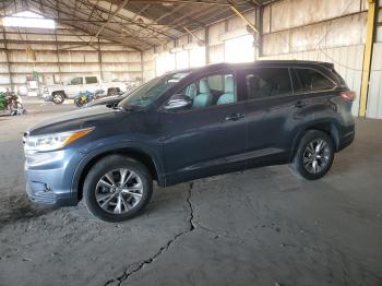  Salvage Toyota Highlander