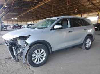  Salvage Kia Sorento