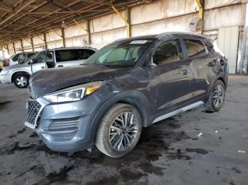  Salvage Hyundai TUCSON