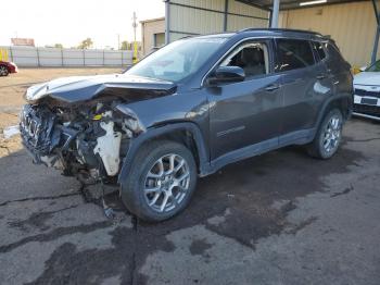  Salvage Jeep Compass