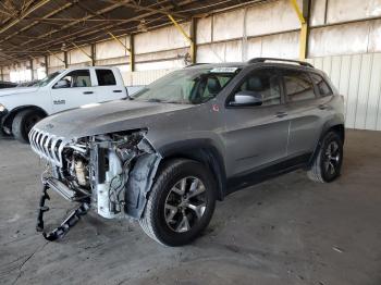  Salvage Jeep Cherokee