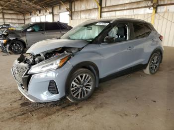  Salvage Nissan Kicks