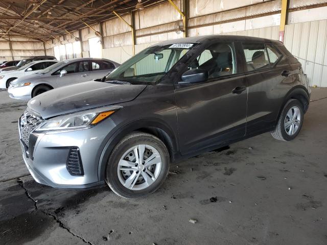  Salvage Nissan Kicks