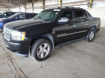  Salvage Chevrolet Avalanche