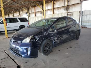  Salvage Toyota Prius