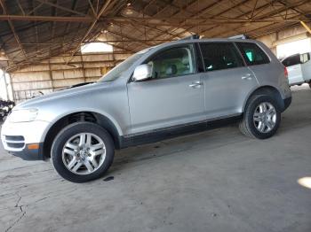  Salvage Volkswagen Touareg