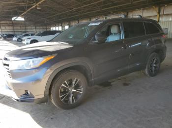  Salvage Toyota Highlander