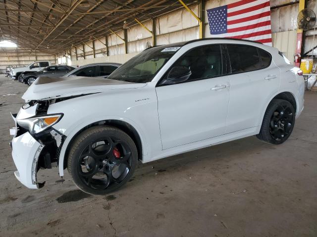  Salvage Alfa Romeo Stelvio