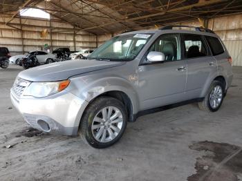  Salvage Subaru Forester