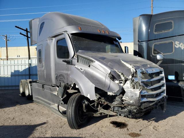  Salvage Freightliner Cascadia 1