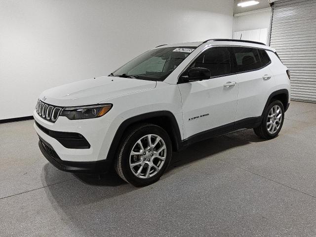  Salvage Jeep Compass