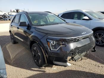  Salvage Kia Niro