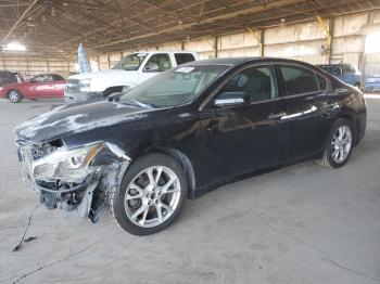  Salvage Nissan Maxima